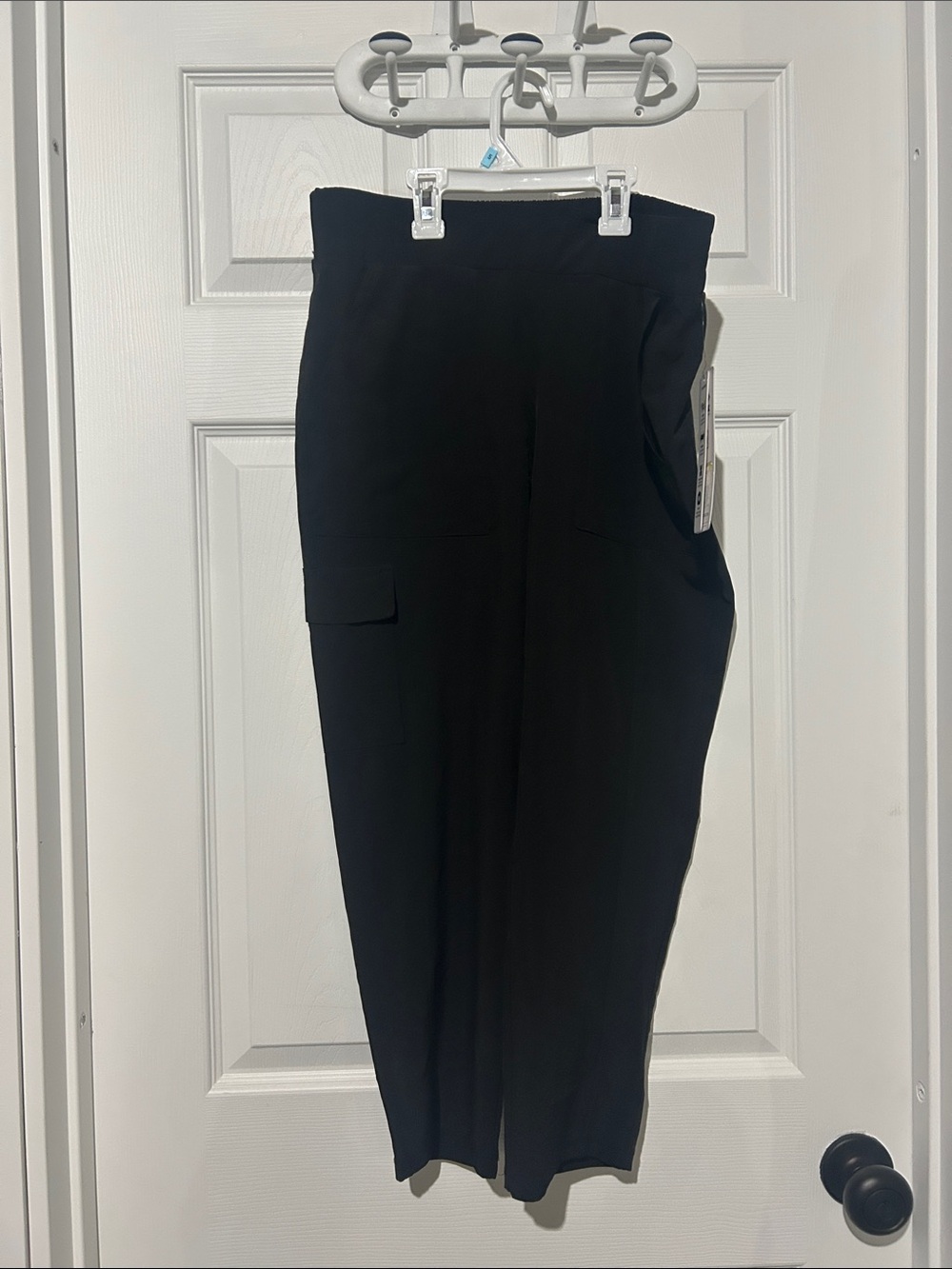 RBX size medium women’s capris workout pants **new with tags**